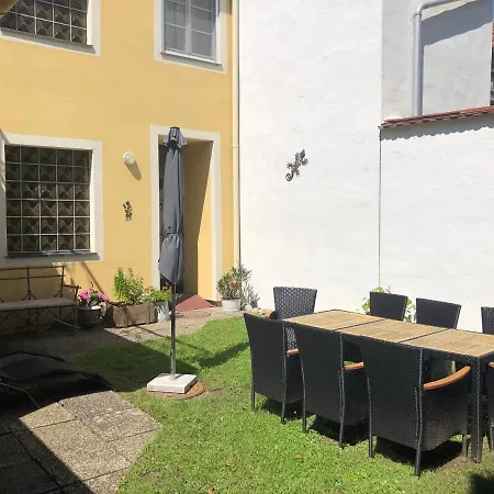 Apartment Altstadt-apartments - Ihr Zuhause Auf Reisen *