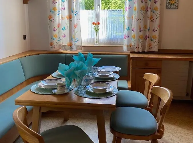 Apartment Altstadt-apartments - Ihr Zuhause Auf Reisen *